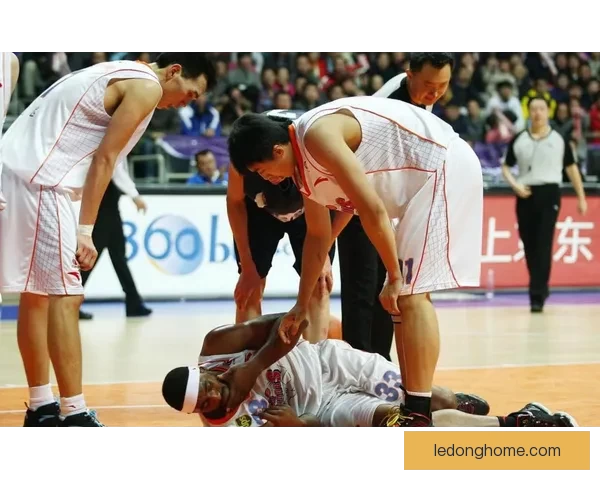 祖巴茨肋骨骨折缺席剩余赛季 步行者仅打五场比赛 祖巴茨肋骨骨折缺席剩余赛季 步行者仅打五场比赛